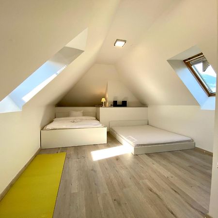 Ferienwohnung House Eden With Mountain Views Bled Exterior foto